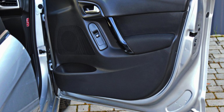 image_08_01-08-2025_18-33-49