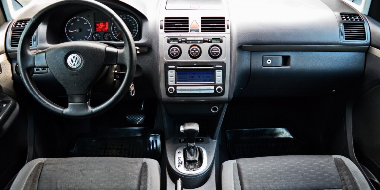 image_18_12-08-2025_18-40-48