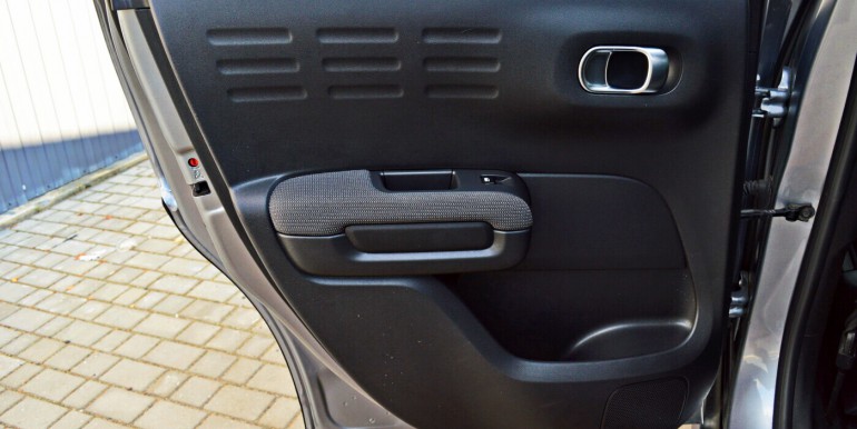 image_12_09-09-2025_18-04-35