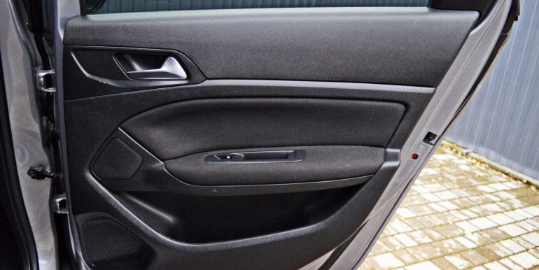 image_10_30-10-2025_17-59-51