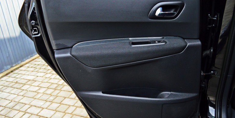 image_12_03-10-2025_18-23-08