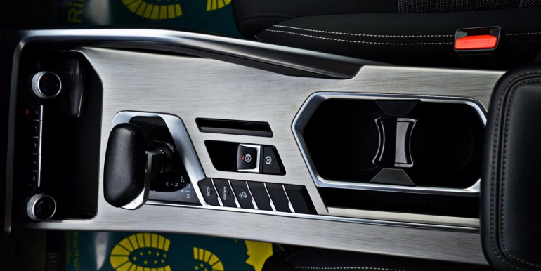 image_26_03-10-2025_18-19-10