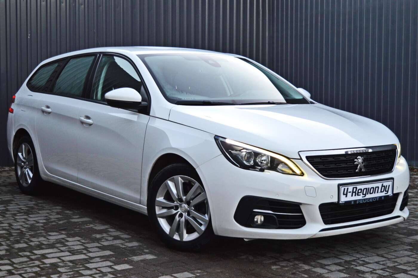 Peugeot 308 T9 Рестайлинг
