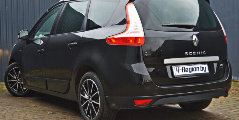 image_05_12-11-2025_15-34-48