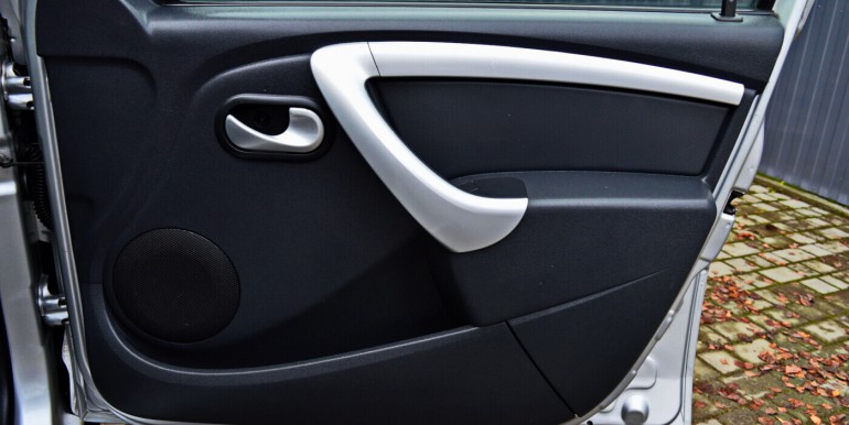 image_08_13-11-2025_17-28-50