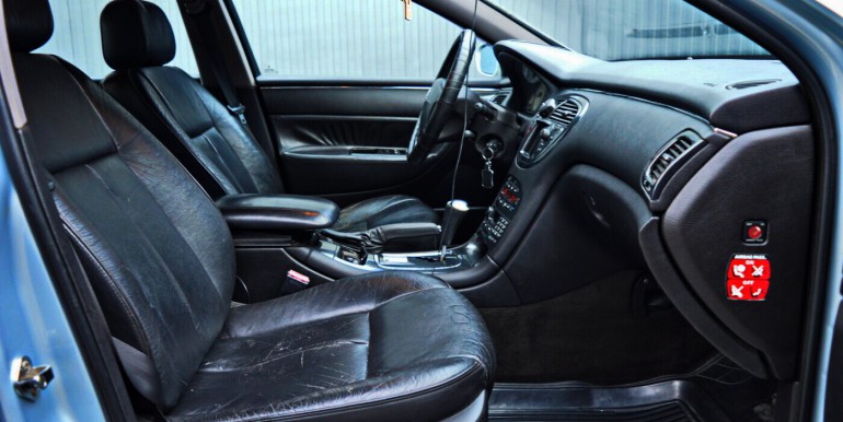 image_09_06-11-2025_17-40-36