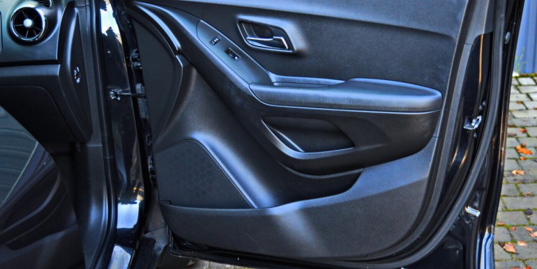 image_09_07-11-2025_15-41-14