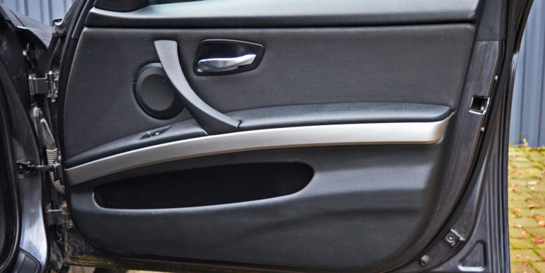 image_09_14-11-2025_18-04-55