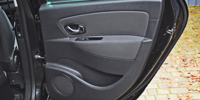 image_10_12-11-2025_15-34-48