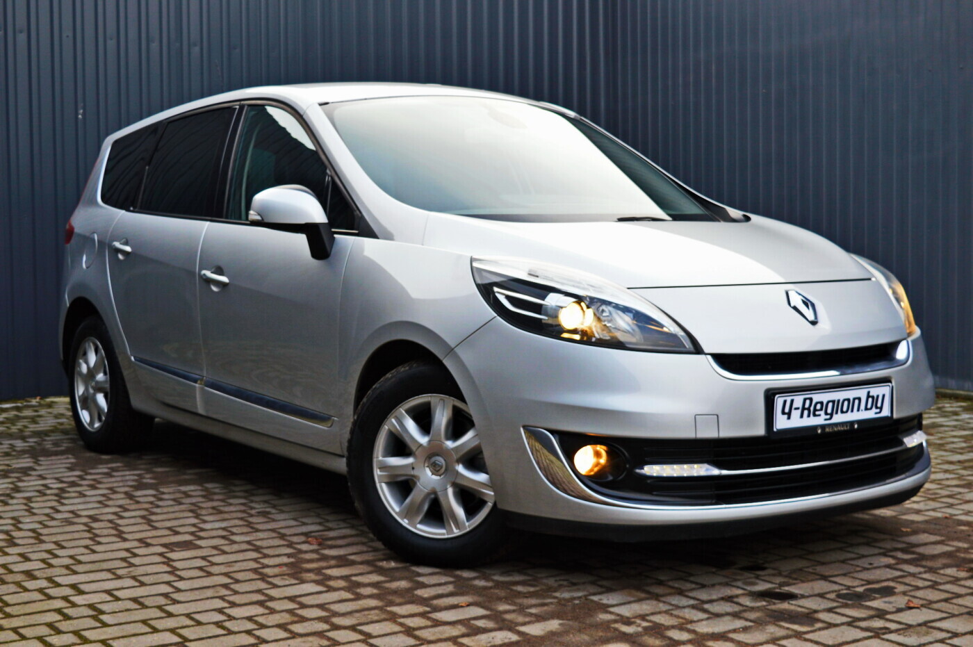 Renault Grand Scenic III Рестайлинг