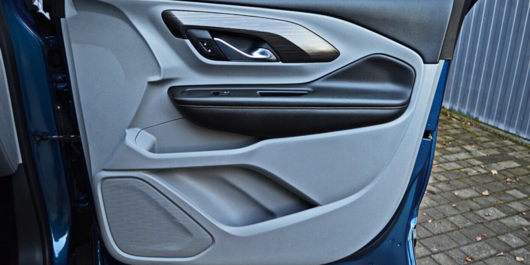 image_08_27-12-2025_11-02-22