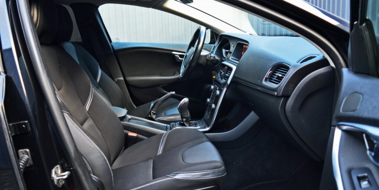 image_10_12-12-2025_17-08-31