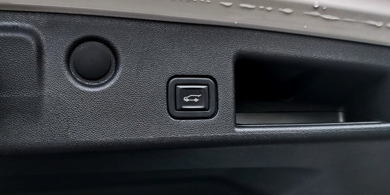 image_14_18-12-2025_09-24-45