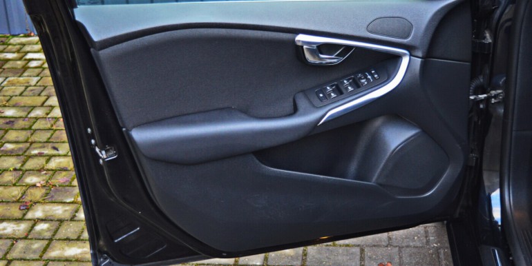 image_15_12-12-2025_17-08-31