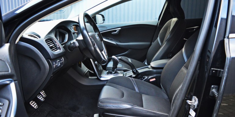 image_16_12-12-2025_17-08-31