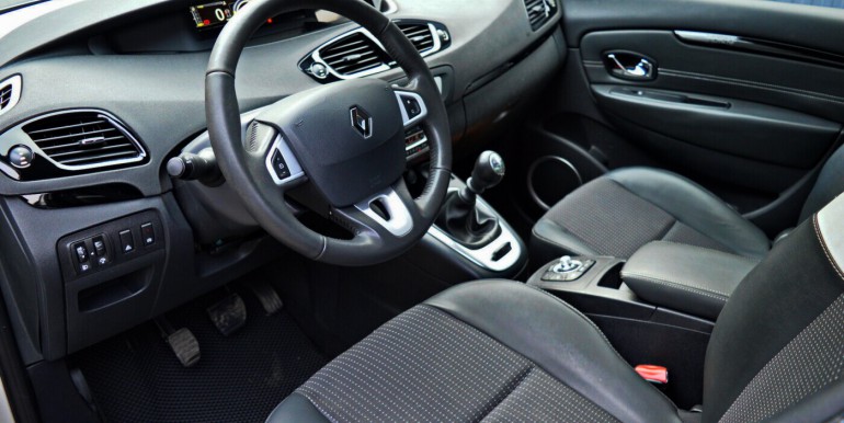 image_17_17-12-2025_18-19-18