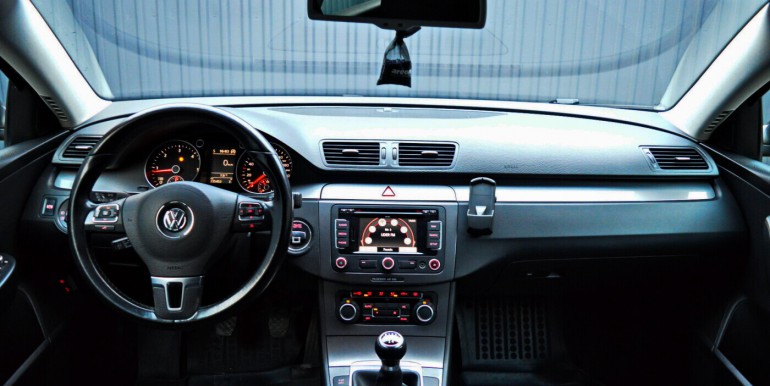 image_18_12-12-2025_17-10-14