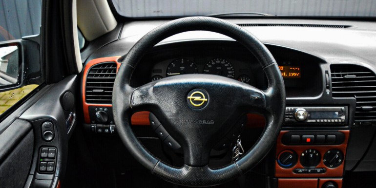 image_20_05-12-2025_17-13-13