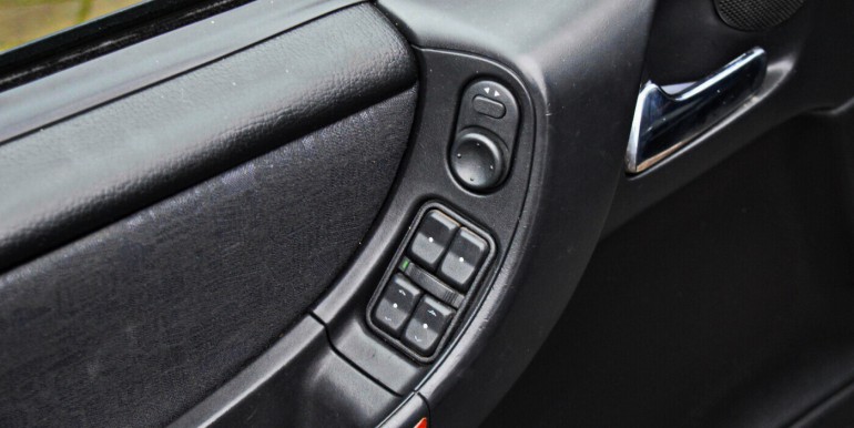 image_22_05-12-2025_17-13-13