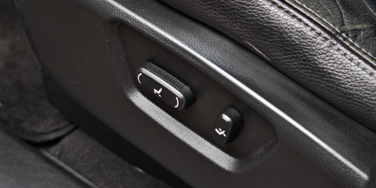 image_24_05-12-2025_17-15-57